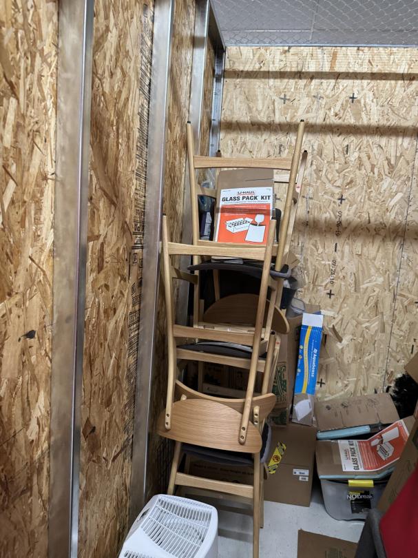 Storage Unit Auction in Chehalis, WA at UHaul Moving & Storage of